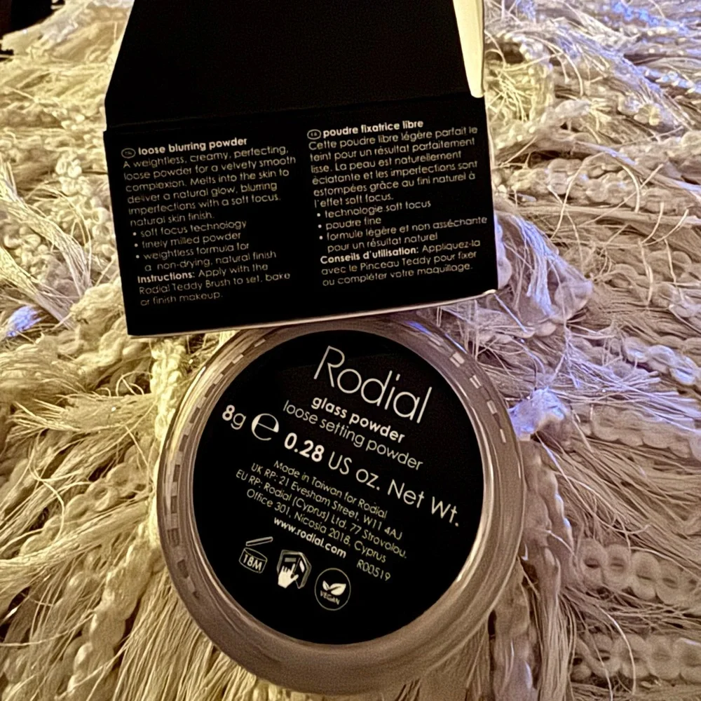 *NWT* Rodial Glass Powder